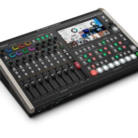 Roland VR-120HD Direct Streaming AV Mixer